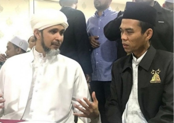 Ustadz Abdul Somad Bertemu Habib Ali Zainal Di Malaysia Riau24 Com