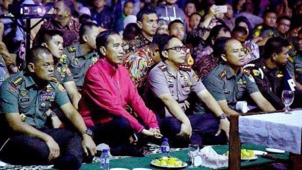 Gatot Nurmantyo Ungkap Alasan Pencopotannya Dari Panglima TNI, Netizen Ajak Nonton Bareng G30S/PKI (foto/int)