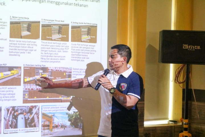 Kepala Satuan Kerja Pelaksanaan Prasarana Permukiman Provinsi Riau Yenni Mulyadi