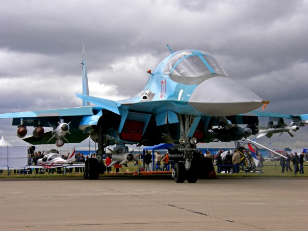 Sukhoi Su-34 Fullback. Sumber: wikimedia commons