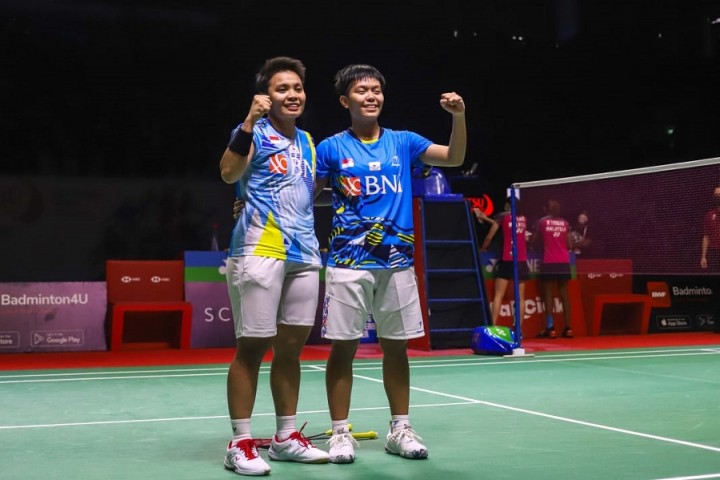 Apriyani dan Fadia pada pertandingan perempat final Masters Indonesia 2022/twitter
