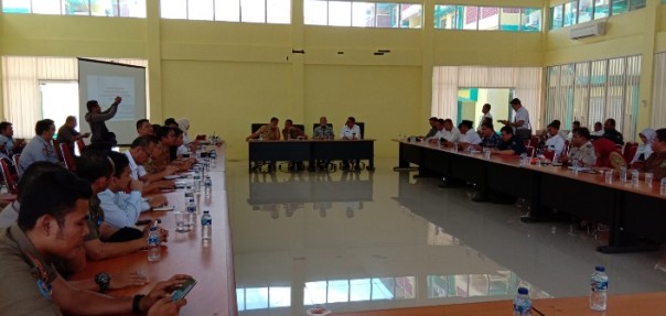 Pertemuan pembahasan embarkasi haji antara Riau