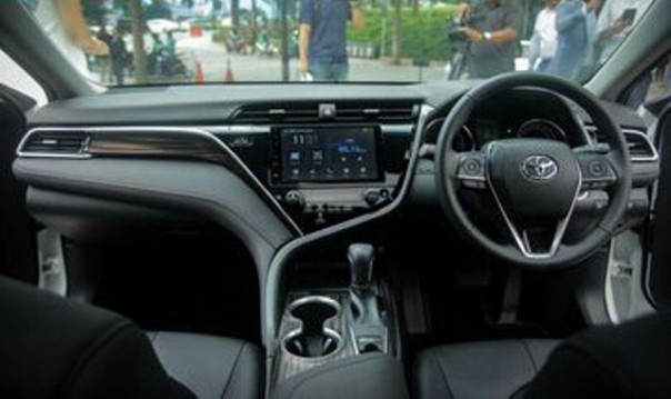 Desain interior Toyota Camry keluaran terbaru. Foto: ist 