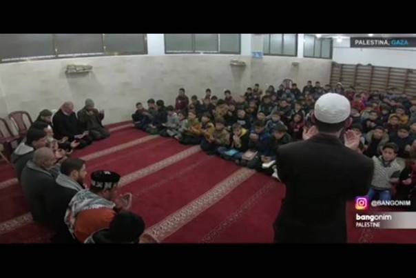 Para Hafiz Quran Palestina Doakan Kesembuhan Ustadz Arifin Ilham