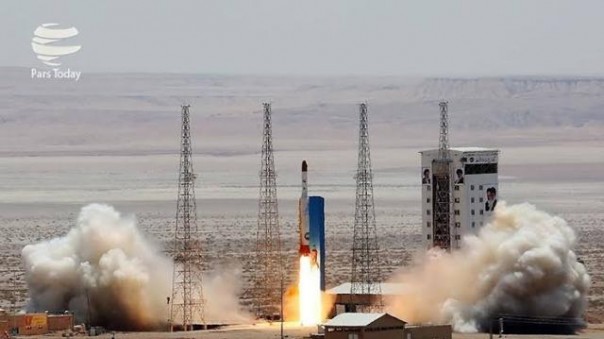 Peluncuran Roket Satelit Iran