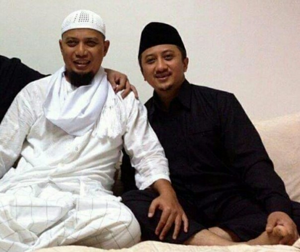 Ustaz Yusuf Mansur unggah foto bersama Ustaz Arifin Ilham beberapa waktu lalu (foto/int) 