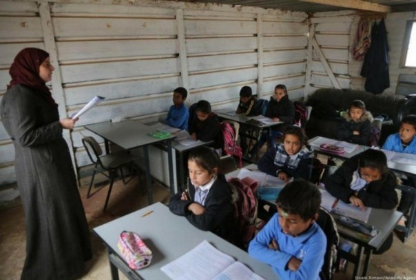 Antusia pelajar Palestina belajar di Sekolah UNRWA