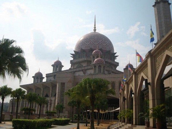 Pusat pemerintah Malaysia di kawasan Putra Jaya (ilustrasi, int)