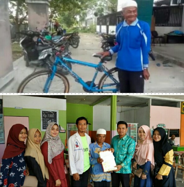 Alumni Fapertapet UIN Suska Riau hadiahi Pak Siman sepeda baru pengganti yang hilang (foto/istimewa) 