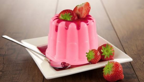 Puding Strawberry