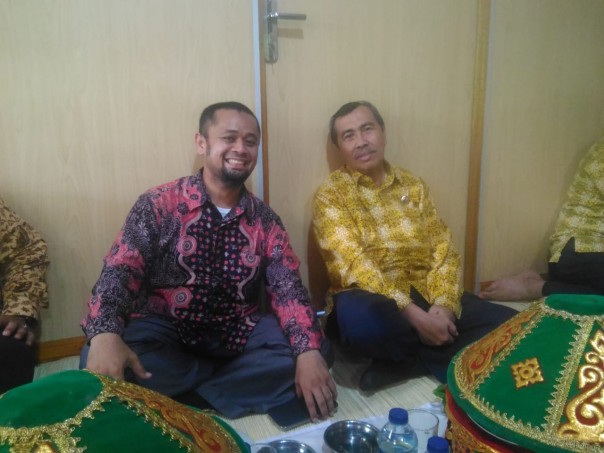 Ketua Asita Riau, Dede Firmansyah bersama Syamsuar, Gubernur Riau yang baru (foto/istimewa)  