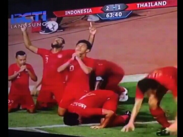 Pemain Indonesi lakukan selebrasi, bersyukur kalahkan Thailand di final AFF (foto/int) 