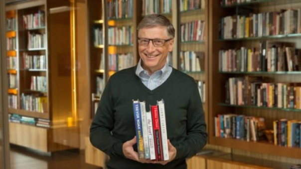 Bill Gates ungkapkan salah satu faktor pendukung kesuksesannya adalah karena hobi membaca. Foto: int 