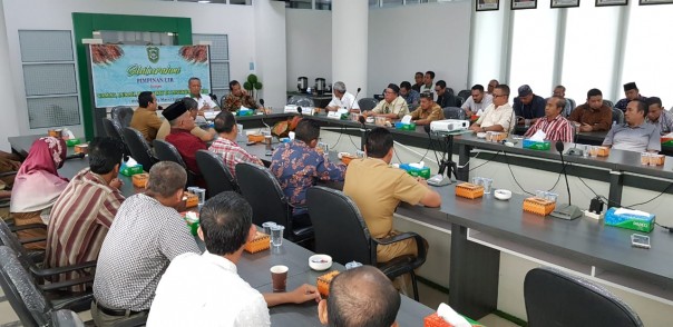 Silaturrahi Pimpinan Universitas Islam Riau dengan Camat, Lurah, dan RW