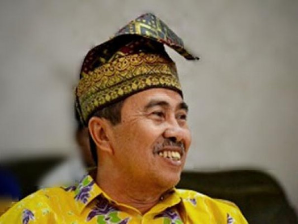 Gubernur Riau H Syamsuar/int