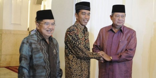 JK tampil bersama Jokowi dan SBY dalam sebuah kegiatan beberapa waktu lalu. Foto: int 