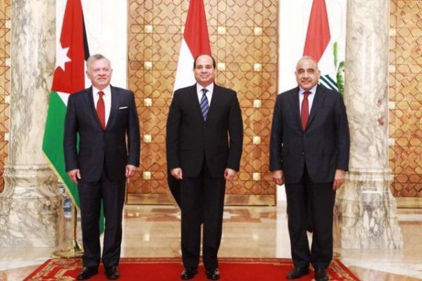 residen Abdel Fattah El-Sisi menjadi tuan rumah pertemuan puncak yang dihadiri Raja Yordania Abdullah II dan Perdana Menteri Irak Adel Abdul Mahdi. (Foto: Kantor PM Irak/Arab News)