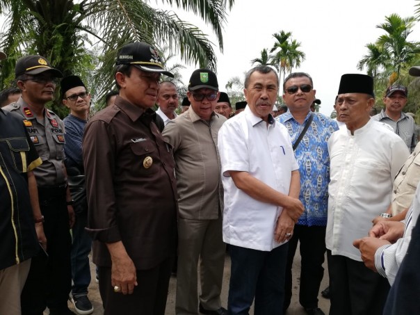  Bupati Kabupaten Inhil, HM Wardan menyambut kunjungan kerja perdana Gubernur Provinsi Riau, H Syamsuar/ADV
