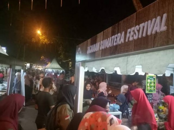 Festival jajanan Sumatera