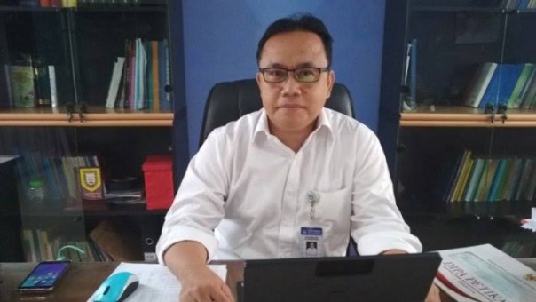 Kepala Balai Bahasa Riau, Umar Solikhan
