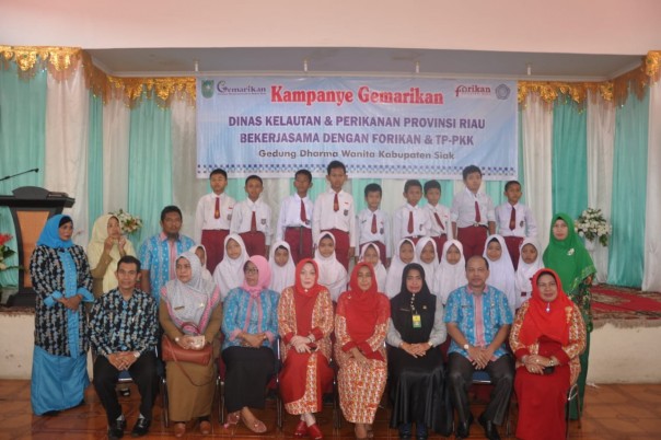 Forikan Kabupaten Siak dan Dinas Kelautan dan perikanan (DKP) Riau melaksanakan Kampanye Makan Ikan/lin