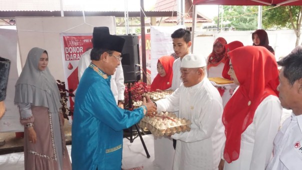 Bupati Indragiri Hilir (Inhil) HM Wardan, bersilaturahmi dengan Pengurus Palang Merah Indonesia (PMI) /ADV
