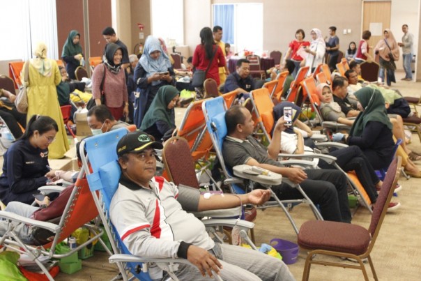 Eka Hospital Pekanbaru bersama pihak terkait menggelar kegiatan donor darah di peringatan Hari Buruh Nasional