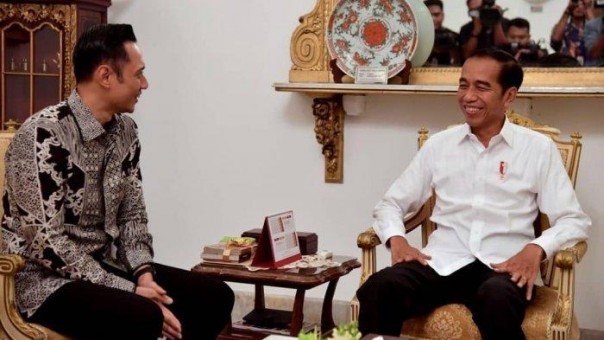 Agus Harimurti Yudhoyono (AHY) dengan Presiden Joko Widodo 