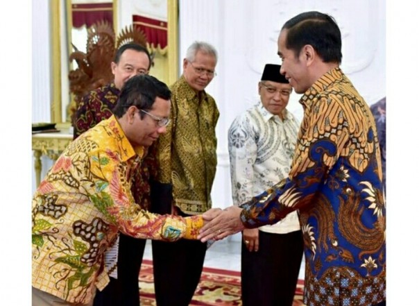 Dewan Pengarah BPIP berdiskusi soal Pancasila dengan Presiden Jokowi beberapa waktu lalu (foto/int)