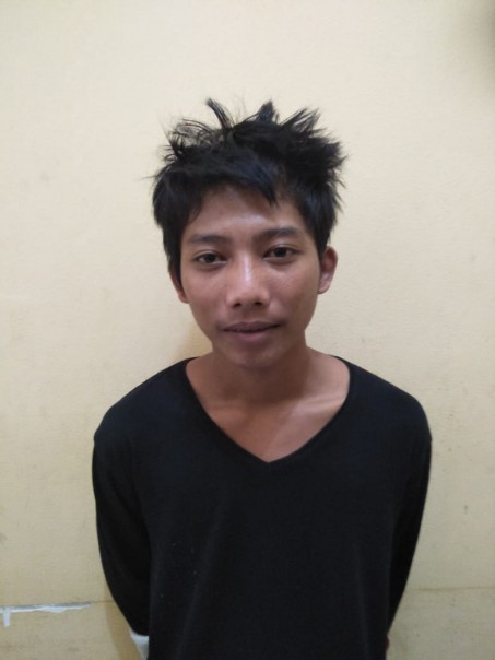 Bayu Saputra alias Bayu (20), warga Kelurahan Kerinci Barat Kecamatan Pangkalan Kerinci, ditangkap/ardi