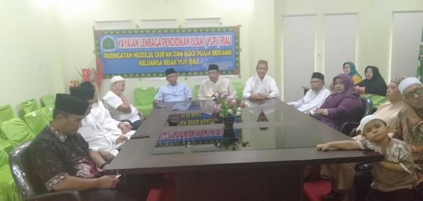 Buka bersama YLPI Riau dalam memperingati Nuzulul Qur'an