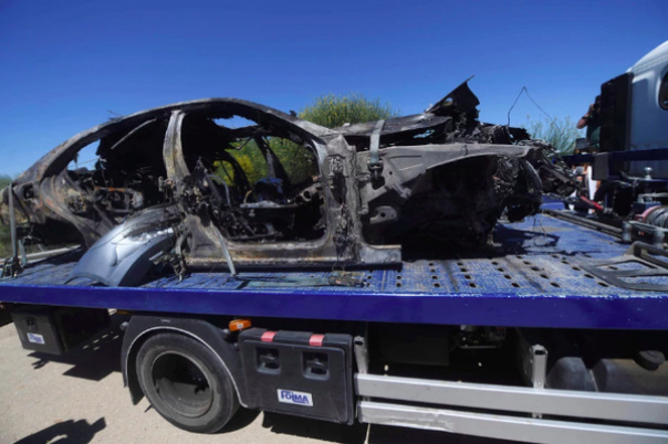 Mobil yang dikendarai Jose Antonio Reyes yang hancur usai kecelakaan (Foto: detik.com)