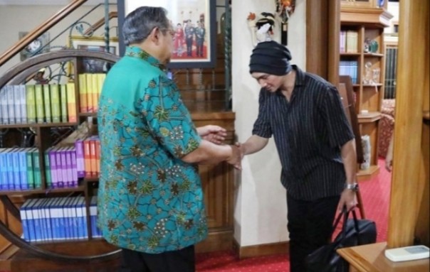 Anji dipercaya SBY sekeluarga buatkan lagu untuk mendiang Ani Yudhoyono (foto/int)