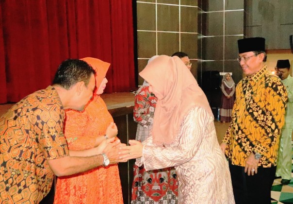 Bupati Inhil, HM Wardan menghadiri acara pisah sambut Ketua Pengadilan Negeri Tembilahan /ADV