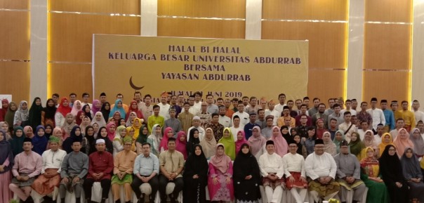 Halal Bihalal Universitas Abdurrab dengan Yayasan Abdurrab