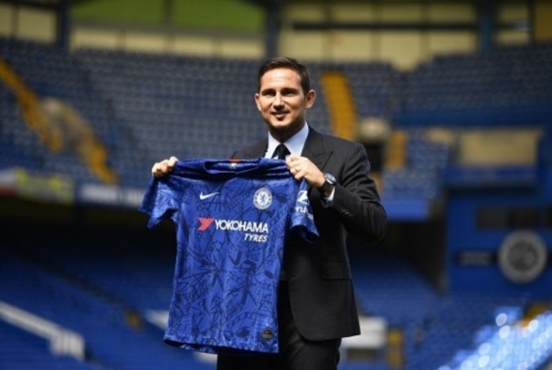 Frank Lampard resmi ditunjuk menjadi pelatih Chelsea. Foto: int 