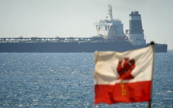 Supertanker milik Iran Grace 1 yang ditahan marinir Inggris di perairan Selat Gibraltar. Foto: int 