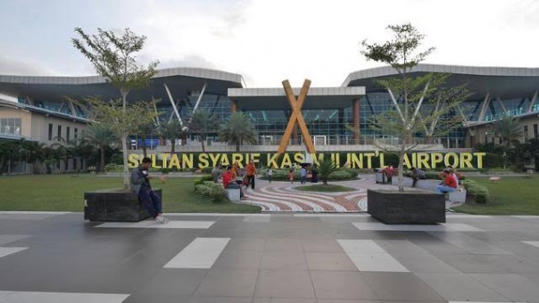 Gubernur Riau Syamsuar wacanakan pemindahan Bandara Sultan Syarif Kasim II Pekanbaru (foto/int)