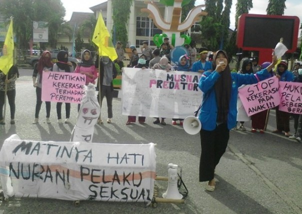 Demo menentang kekerasan seksual terhadap anak. (lustrasi). Foto: int 