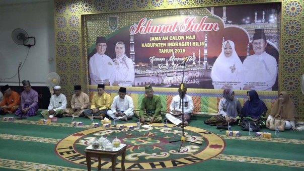 Bupati Inhil, HM Wardan melepas 119 Jamaah Calon Haji kelompok terbang (kloter) 20 asal Kabupaten Inhil/ADV