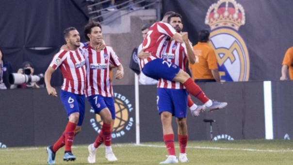 Diego Costa merayakan golnya ke gawang Real Madrid. Foto: int 