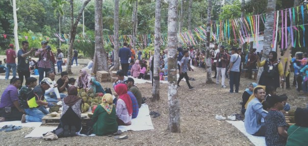 Ratusan masyarakat pencinta durian dari berbagai daerah antusias ikuti Pesta Kendurian 2019 Di Bengkalis