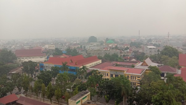 Kabut asap masih melanda Pekanbaru, Riau