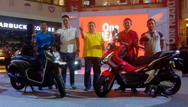 PT Capella Dinamik Nusantara (CDN) wilayah Riau resmi meluncurkan Honda Genio dan Honda ADV150