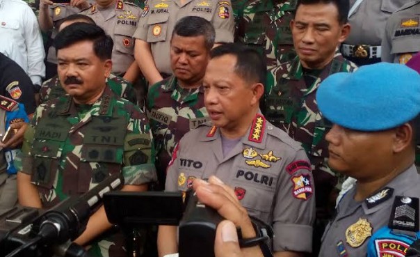 Panglima TNI Hadi dan Kapolri Tito Karnavian datang ke Riau tinjau Karhutla Riau (foto/int)