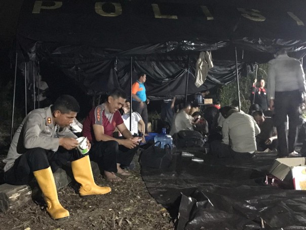 AKBP Dasmin Ginting, S.IK Rabu 14 Agustus 2019 kemaren turun lagi Ke lokasi titik api di Desa Pulau Gelang/azi