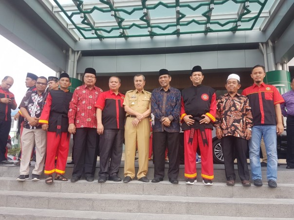 Gubernur Lepas Kontingen Tapak Suci Riau