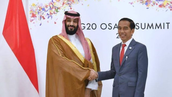 Putra Mahkota Arab Saudi, Mohammed bin Salman saat bersama Presiden RI Joko Widodo (foto/int) 