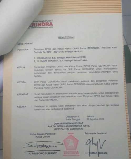 Surat penunjukan Hardianto sebagai wakil ketua DPRD Riau dari Gerindra dan Husni Thamrin sebagai ketua Fraksi
