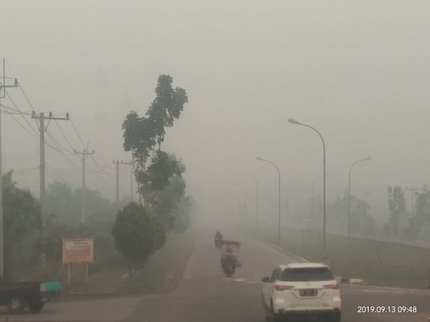 Kabut asap makin pekat di Pangkalan Kerinci Jumat 13 September 2019/ardi